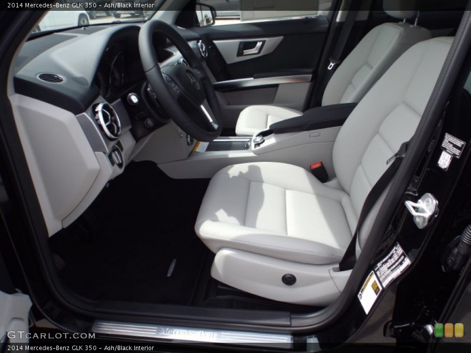 Ash/Black Interior Photo for the 2014 Mercedes-Benz GLK 350 #92633687