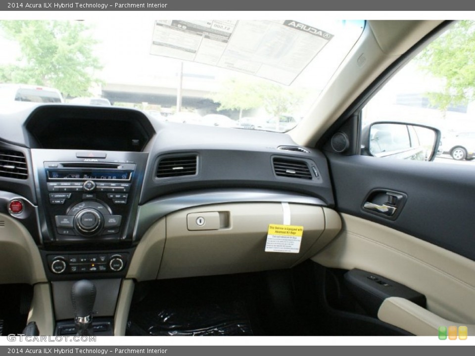 Parchment Interior Dashboard for the 2014 Acura ILX Hybrid Technology #92643677