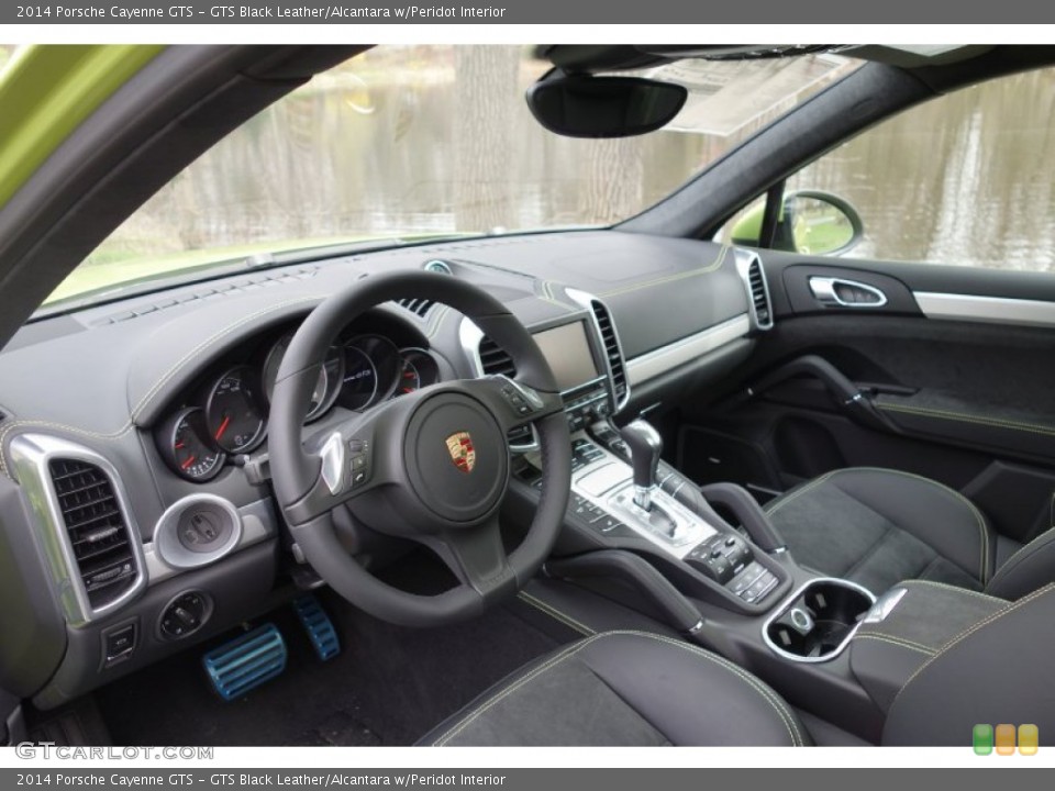 GTS Black Leather/Alcantara w/Peridot Interior Photo for the 2014 Porsche Cayenne GTS #92661094