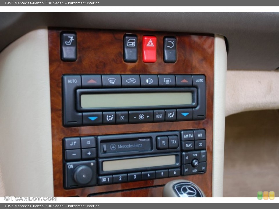 Parchment Interior Controls for the 1996 Mercedes-Benz S 500 Sedan #92662240