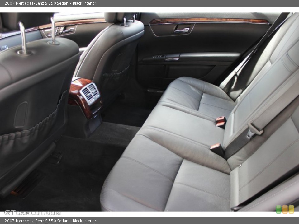 Black Interior Rear Seat for the 2007 Mercedes-Benz S 550 Sedan #92687390