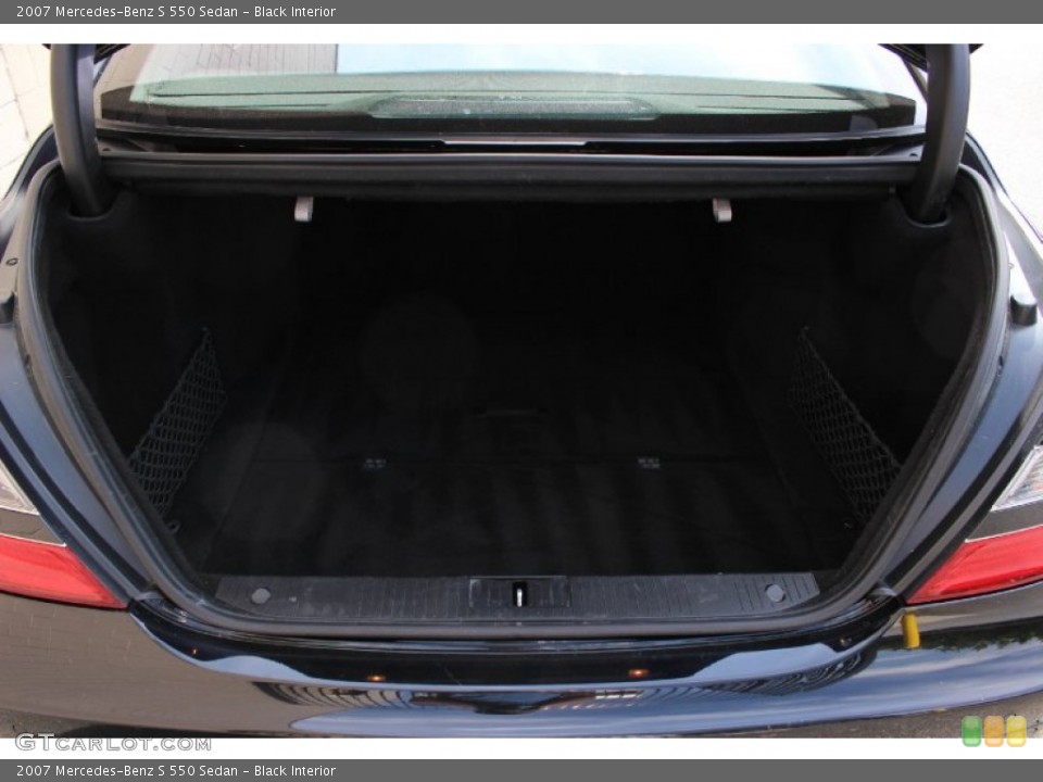 Black Interior Trunk for the 2007 Mercedes-Benz S 550 Sedan #92687553