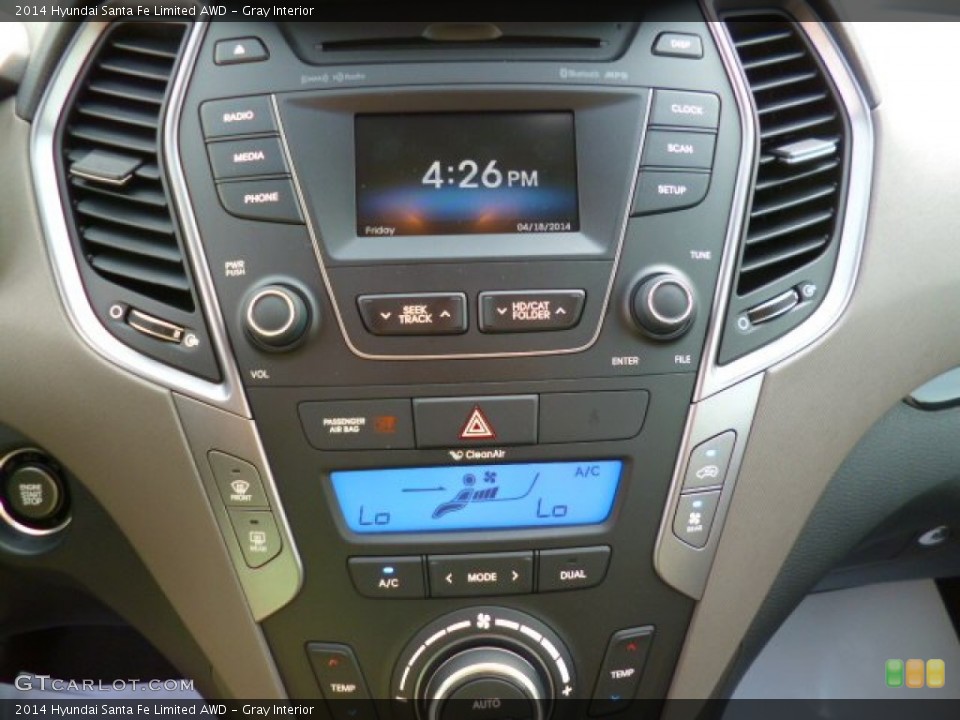 Gray Interior Controls for the 2014 Hyundai Santa Fe Limited AWD #92689250