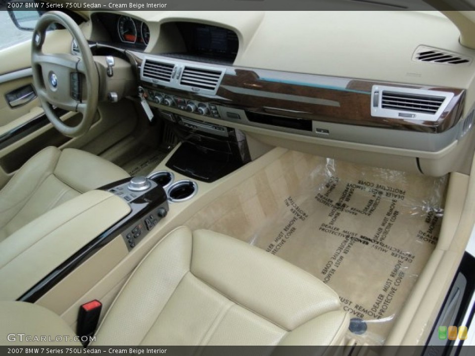 Cream Beige Interior Photo for the 2007 BMW 7 Series 750Li Sedan #92732089