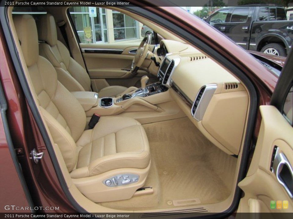 Luxor Beige Interior Front Seat for the 2011 Porsche Cayenne  #92745742