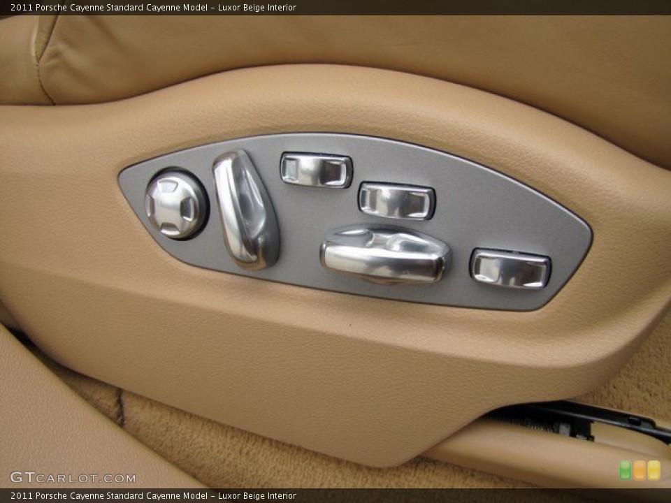 Luxor Beige Interior Controls for the 2011 Porsche Cayenne  #92745745