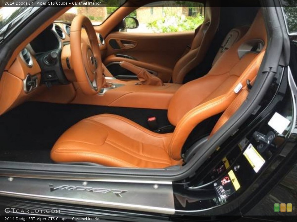 Caramel 2014 Dodge SRT Viper Interiors