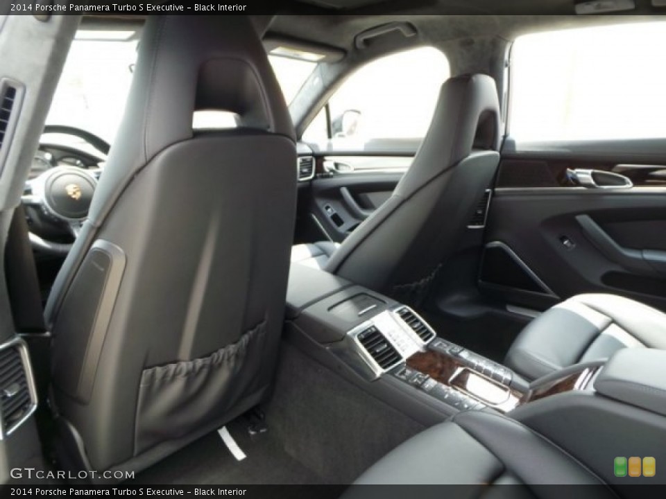 Black Interior Rear Seat for the 2014 Porsche Panamera Turbo S Executive #92806506