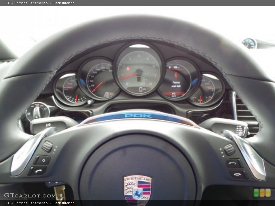 Black Interior Steering Wheel for the 2014 Porsche Panamera S #92807286