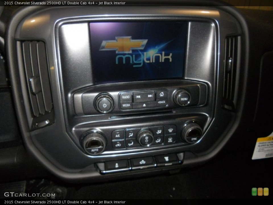 Jet Black Interior Controls for the 2015 Chevrolet Silverado 2500HD LT Double Cab 4x4 #92839013
