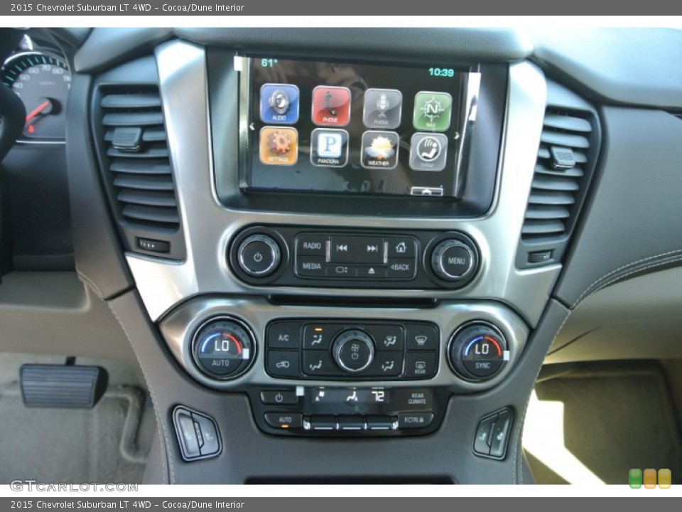 Cocoa Dune Interior Controls For The 2015 Chevrolet Suburban