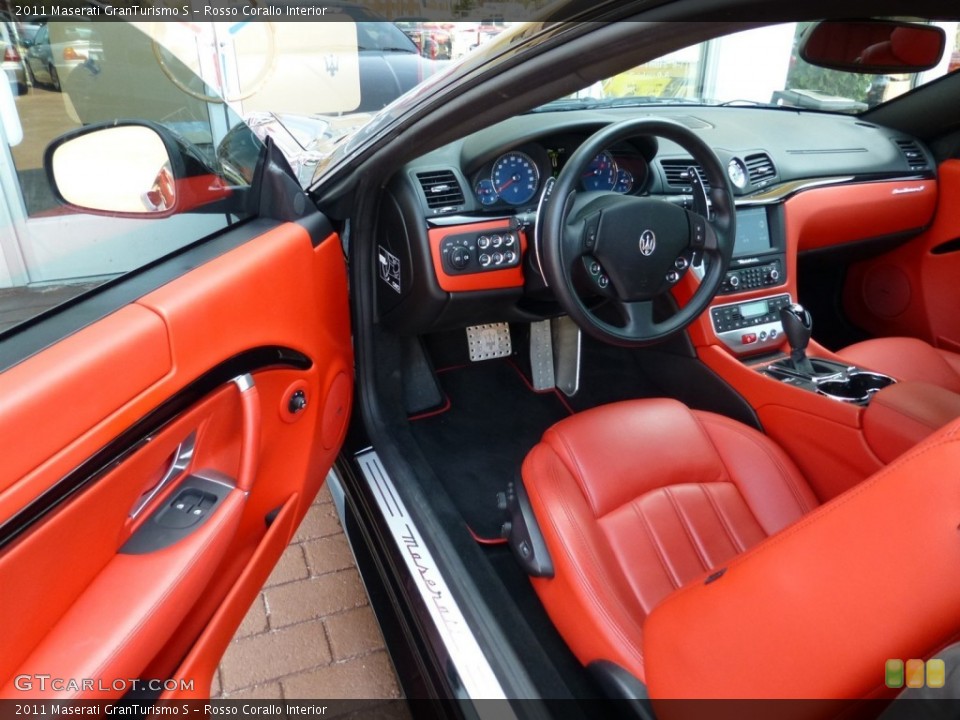 Rosso Corallo Interior Photo for the 2011 Maserati GranTurismo S #92931619