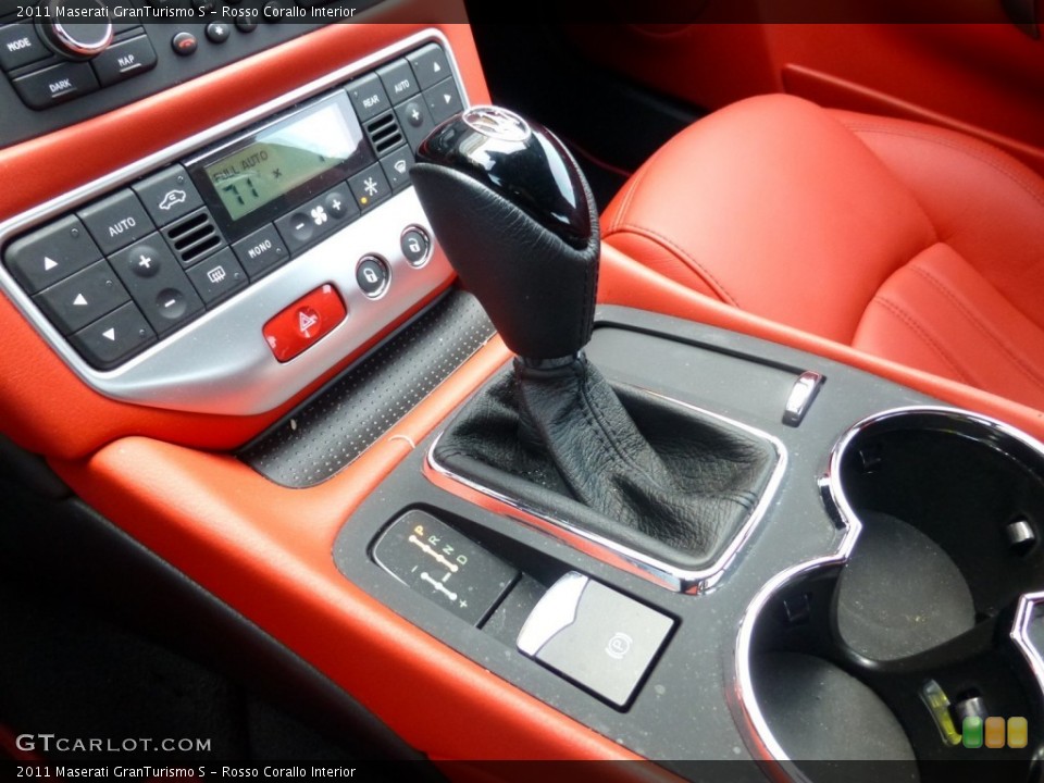 Rosso Corallo Interior Transmission for the 2011 Maserati GranTurismo S #92931781