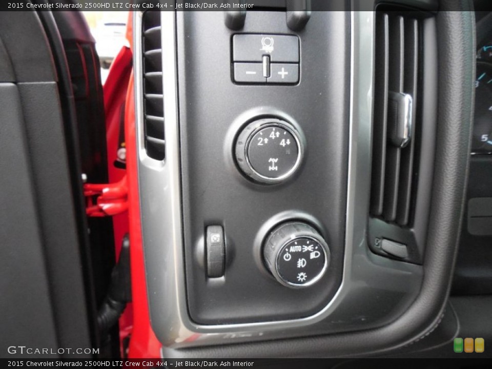 Jet Black/Dark Ash Interior Controls for the 2015 Chevrolet Silverado 2500HD LTZ Crew Cab 4x4 #92992062