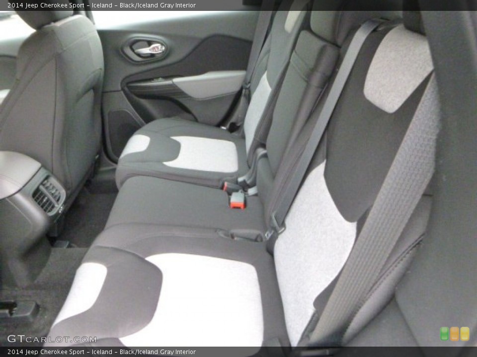 Iceland - Black/Iceland Gray Interior Rear Seat for the 2014 Jeep Cherokee Sport #93131820