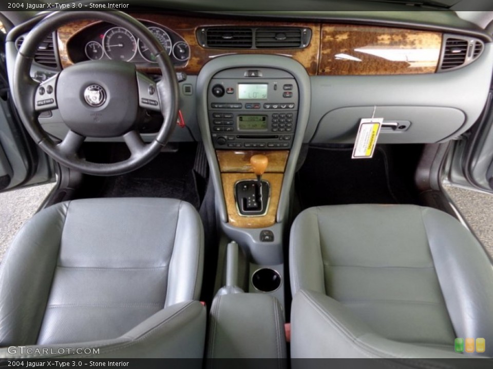 Stone Interior Dashboard for the 2004 Jaguar X-Type 3.0 #93158265