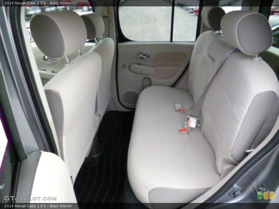 Black Interior Rear Seat for the 2014 Nissan Cube 1.8 S #93225419