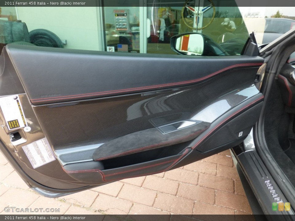 Nero (Black) Interior Door Panel for the 2011 Ferrari 458 Italia #93334594