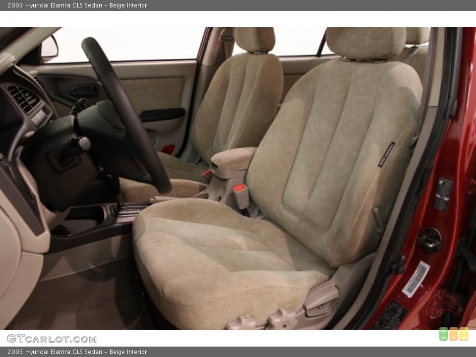 Beige Interior Photo for the 2003 Hyundai Elantra GLS Sedan #93362525
