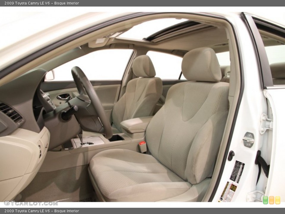 Bisque Interior Photo for the 2009 Toyota Camry LE V6 #93365057