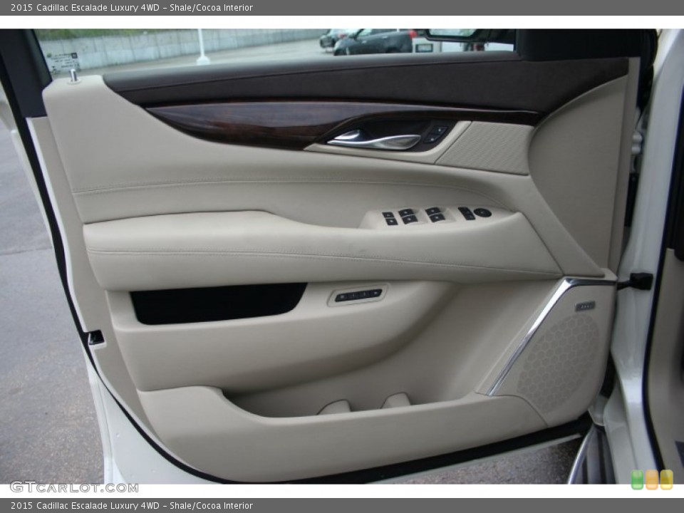 Shale/Cocoa Interior Door Panel for the 2015 Cadillac Escalade Luxury 4WD #93375464