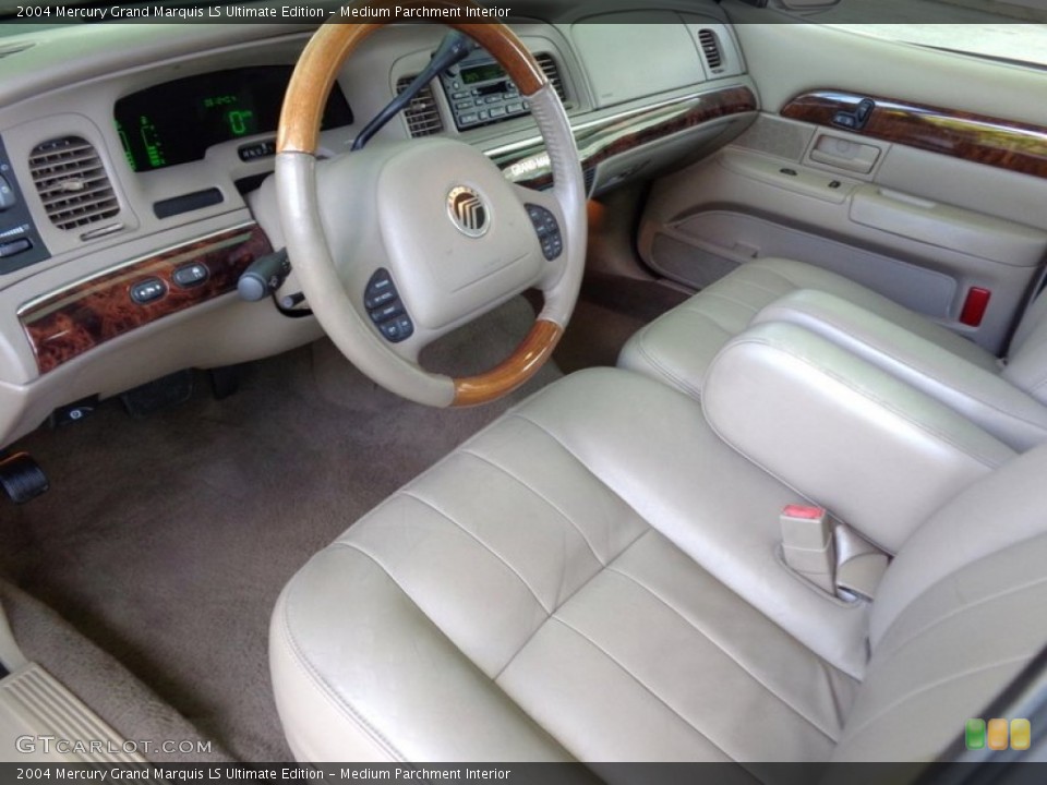 Medium Parchment Interior Photo for the 2004 Mercury Grand Marquis LS Ultimate Edition #93407773