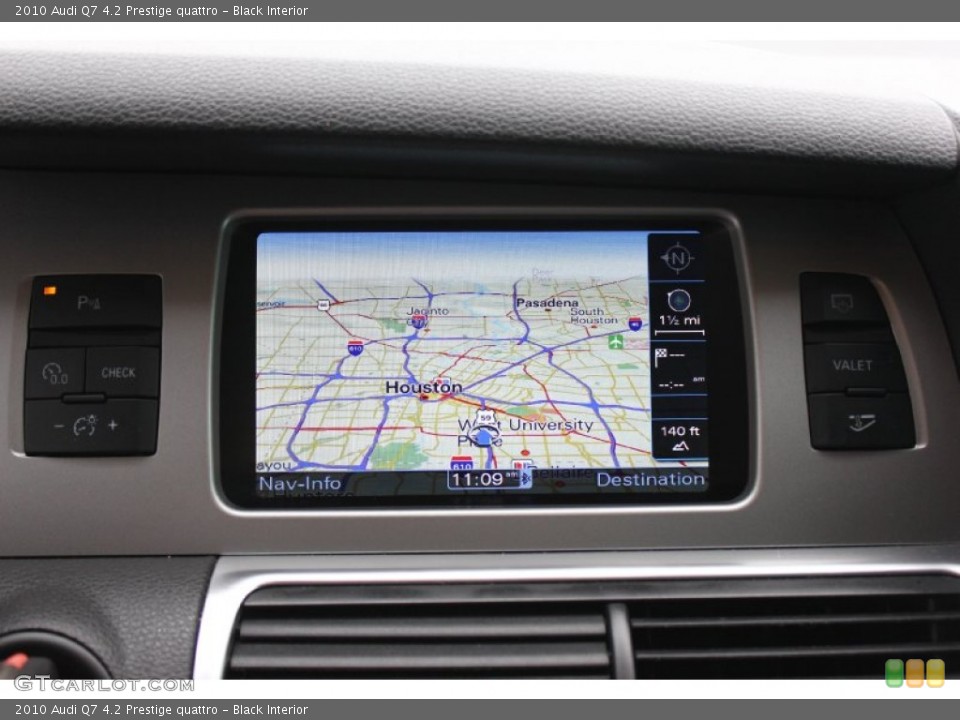 Black Interior Navigation for the 2010 Audi Q7 4.2 Prestige quattro #93419126