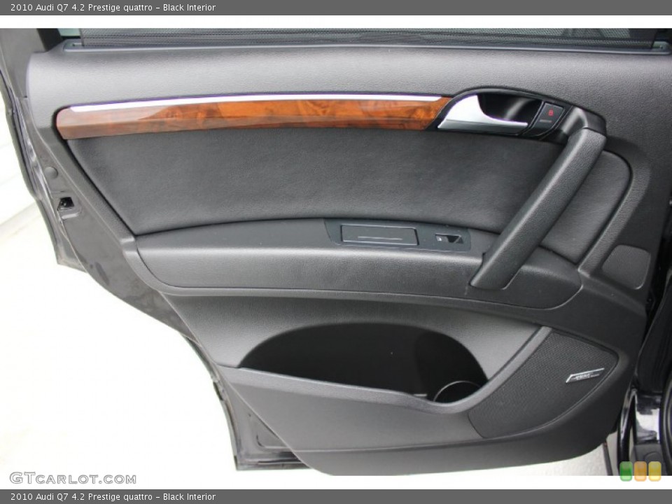 Black Interior Door Panel for the 2010 Audi Q7 4.2 Prestige quattro #93419402