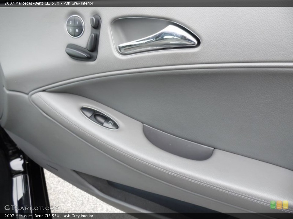 Ash Grey Interior Controls for the 2007 Mercedes-Benz CLS 550 #93420401
