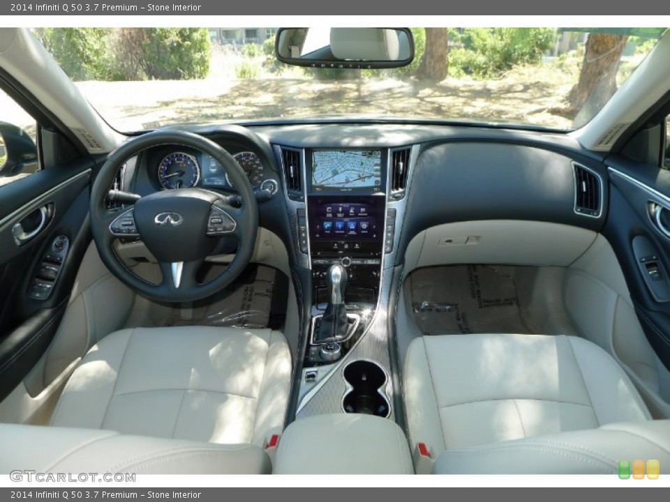 Stone Interior Dashboard for the 2014 Infiniti Q 50 3.7 Premium #93422654