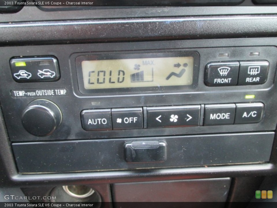 Charcoal Interior Controls for the 2003 Toyota Solara SLE V6 Coupe #93426681