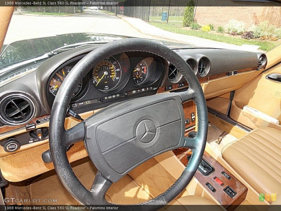 Palomino Interior Dashboard for the 1988 Mercedes-Benz SL Class 560 SL Roadster #93427937