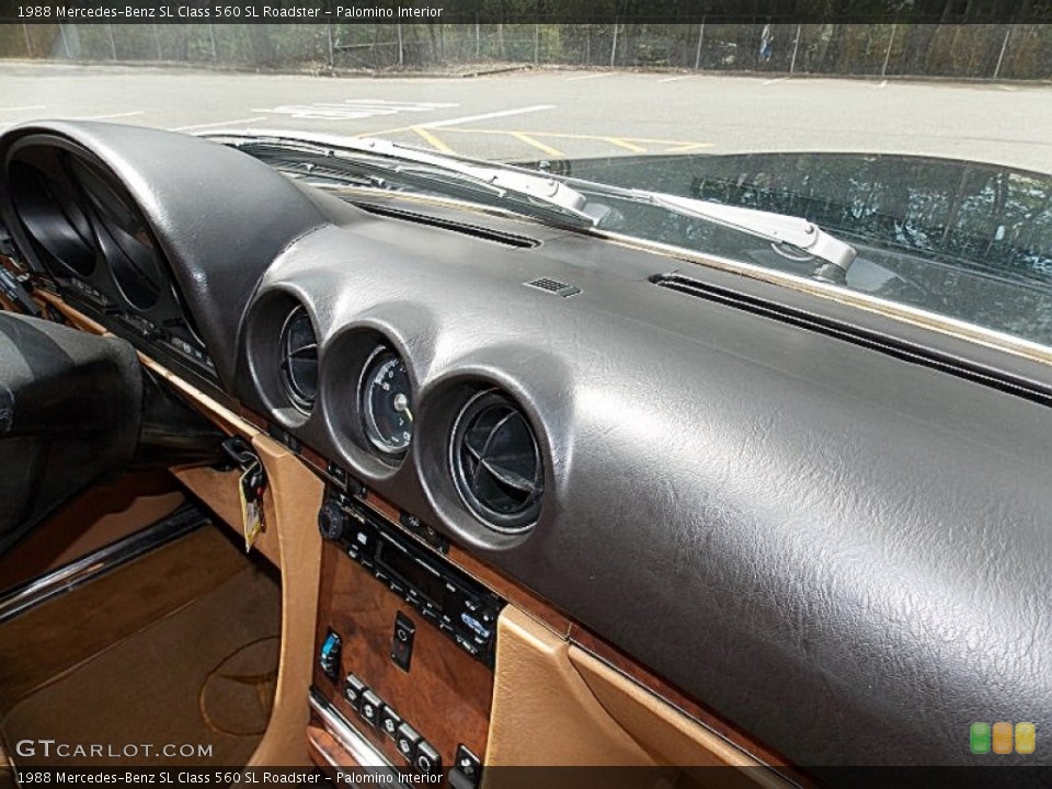 Palomino Interior Dashboard for the 1988 Mercedes-Benz SL Class 560 SL Roadster #93428000