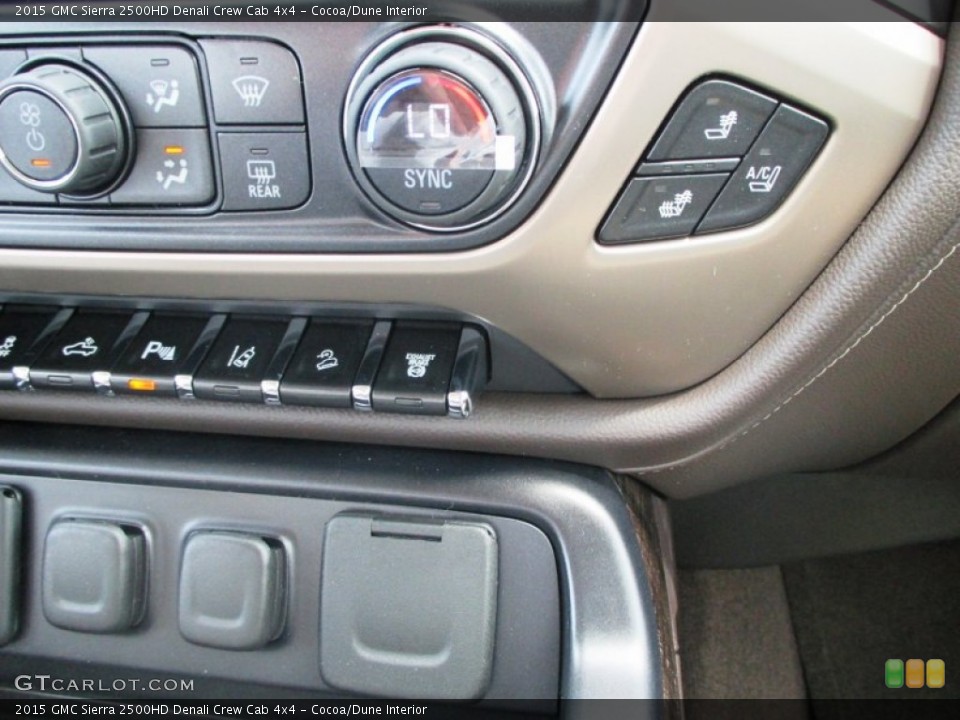 Cocoa/Dune Interior Controls for the 2015 GMC Sierra 2500HD Denali Crew Cab 4x4 #93433964