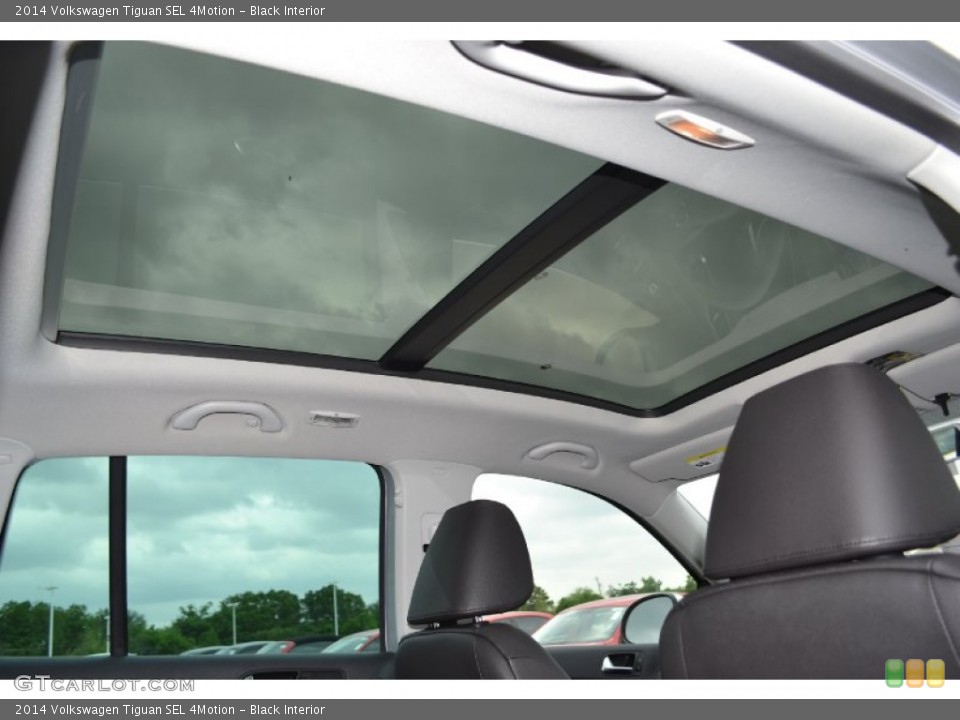 Black Interior Sunroof for the 2014 Volkswagen Tiguan SEL 4Motion #93438743