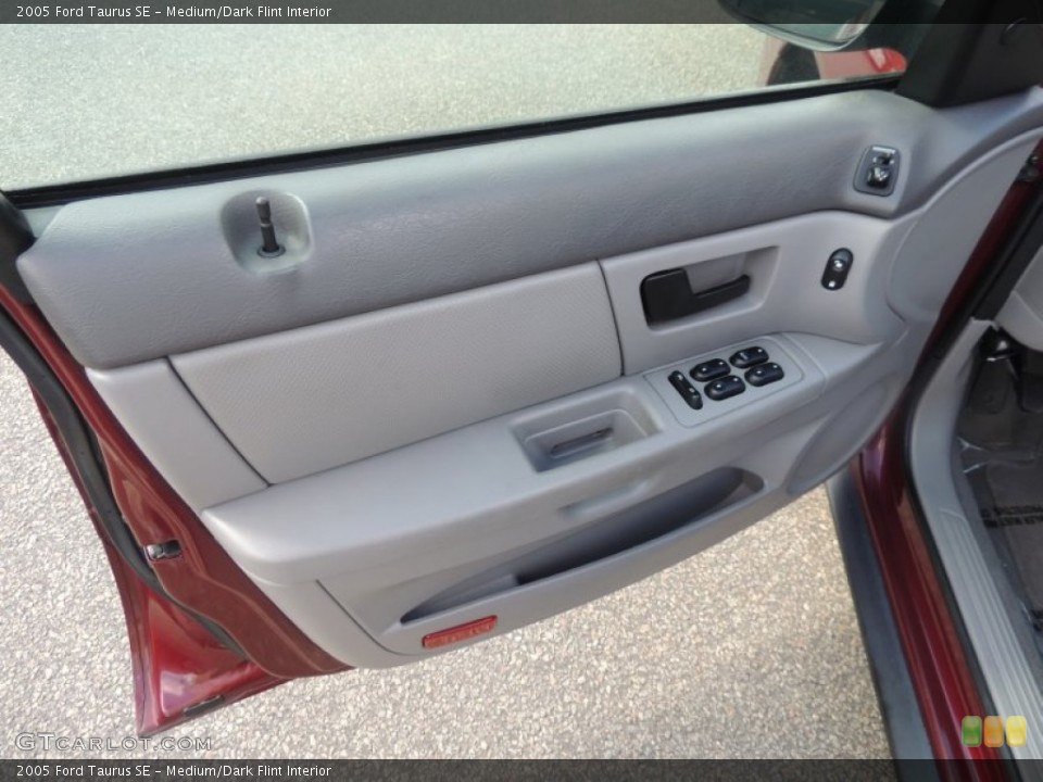 Medium/Dark Flint Interior Door Panel for the 2005 Ford Taurus SE #93486323