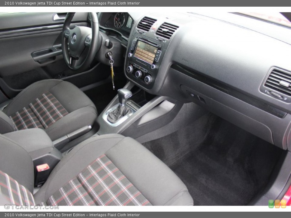Interlagos Plaid Cloth Interior Photo for the 2010 Volkswagen Jetta TDI Cup Street Edition #93490085