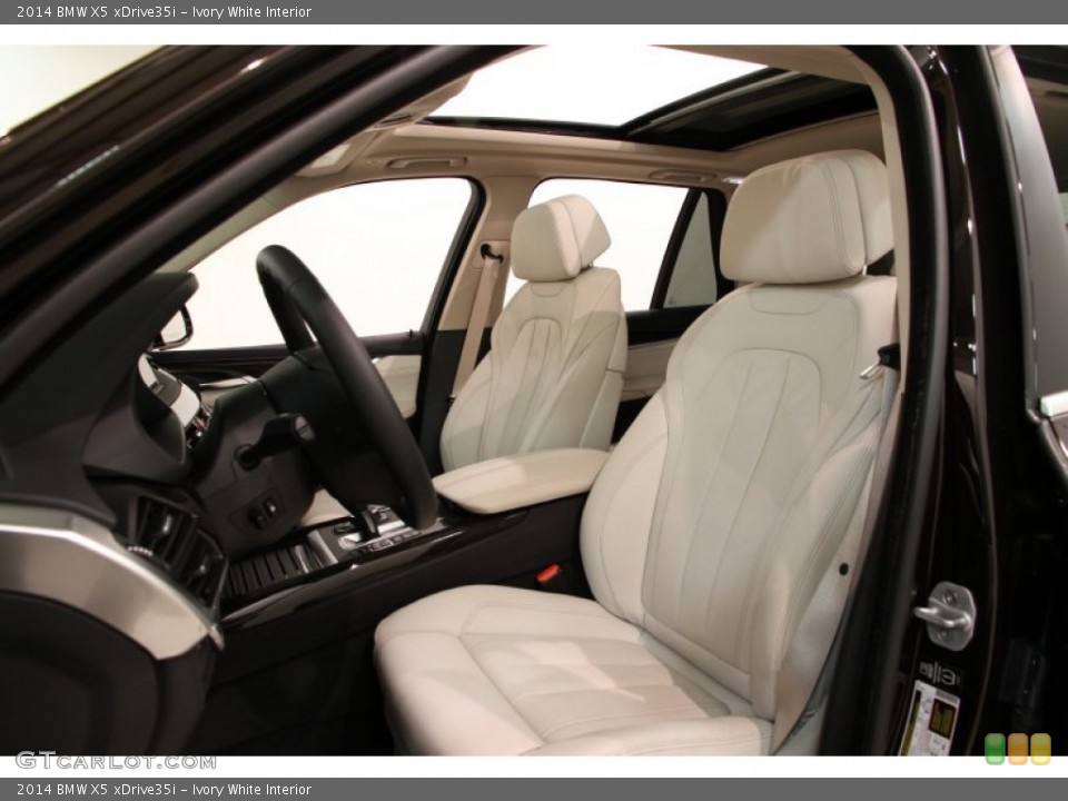 Ivory White Interior Photo for the 2014 BMW X5 xDrive35i #93501365