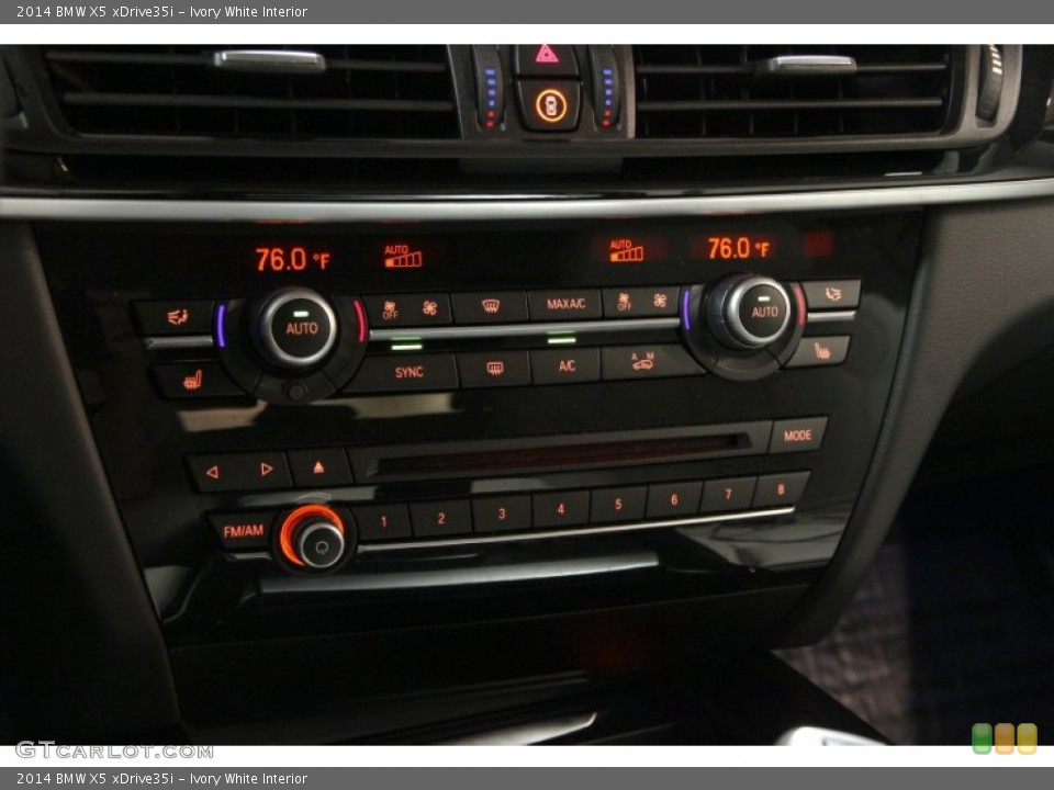 Ivory White Interior Controls for the 2014 BMW X5 xDrive35i #93501458