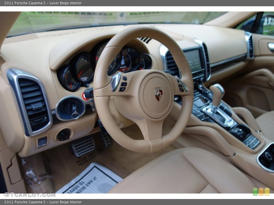 Luxor Beige Interior Steering Wheel for the 2011 Porsche Cayenne S #93506897