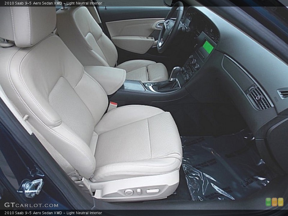 Light Neutral 2010 Saab 9-5 Interiors