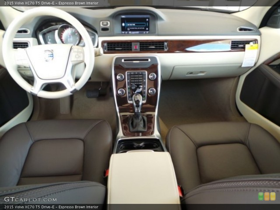 Espresso Brown Interior Photo for the 2015 Volvo XC70 T5 Drive-E #93550321