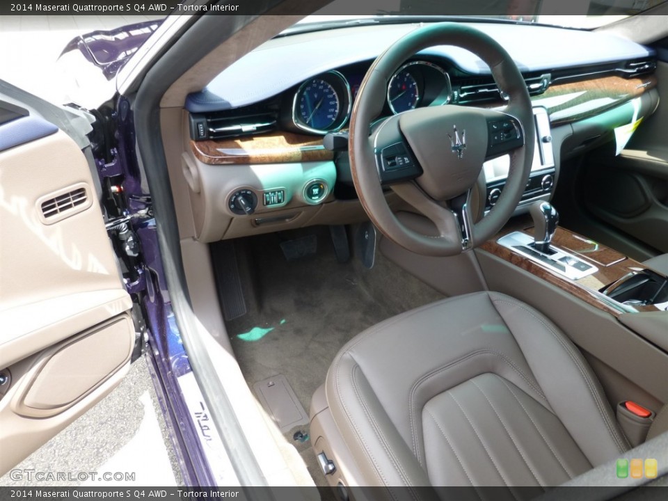 Tortora Interior Photo for the 2014 Maserati Quattroporte S Q4 AWD #93621790