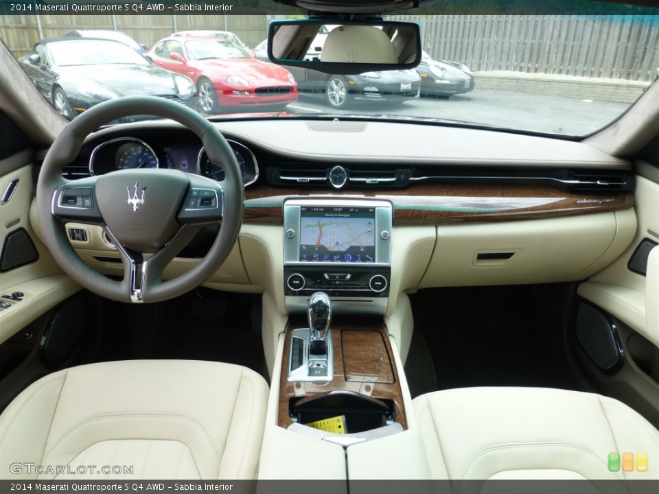 Sabbia Interior Dashboard for the 2014 Maserati Quattroporte S Q4 AWD #93622159