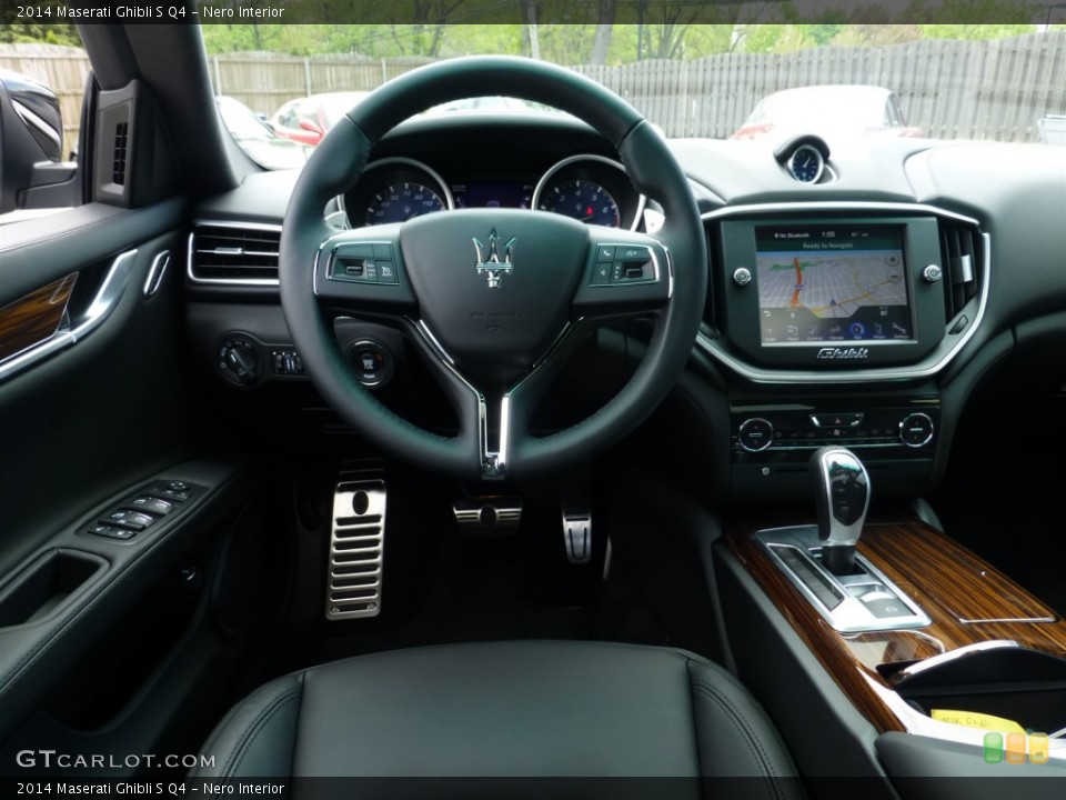 Nero Interior Controls for the 2014 Maserati Ghibli S Q4 #93622810