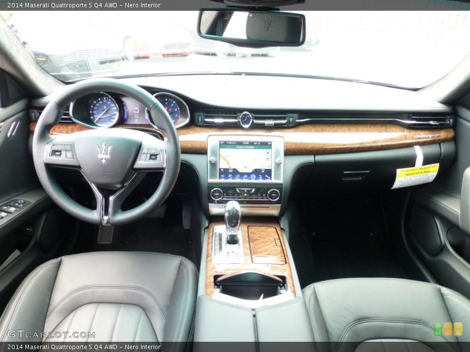 Nero Interior Dashboard for the 2014 Maserati Quattroporte S Q4 AWD #93623449