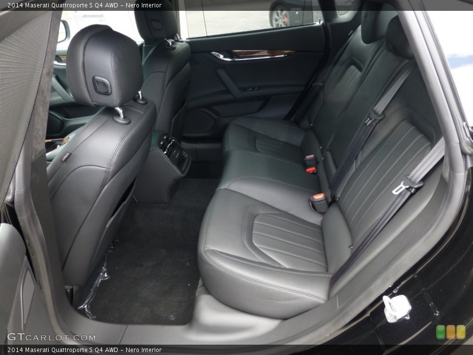 Nero Interior Rear Seat for the 2014 Maserati Quattroporte S Q4 AWD #93623572