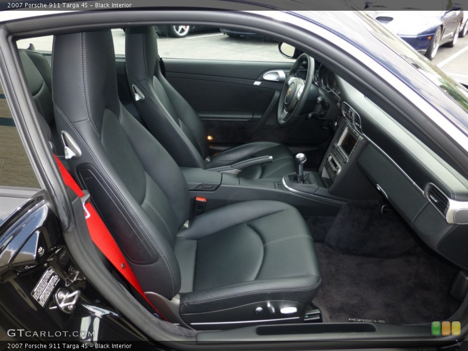 Black Interior Front Seat for the 2007 Porsche 911 Targa 4S #93630468