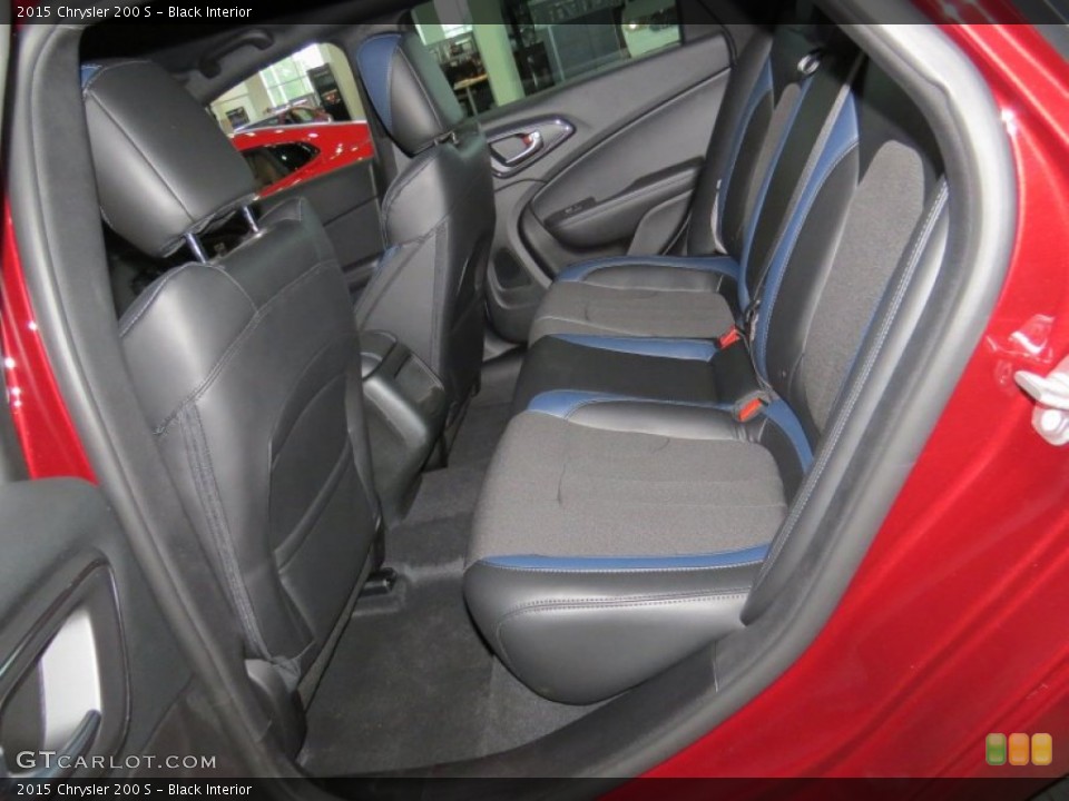 Black Interior Rear Seat for the 2015 Chrysler 200 S #93644962