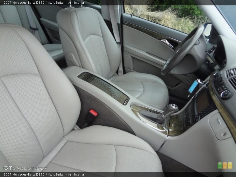 Ash Interior Photo for the 2007 Mercedes-Benz E 350 4Matic Sedan #93645535